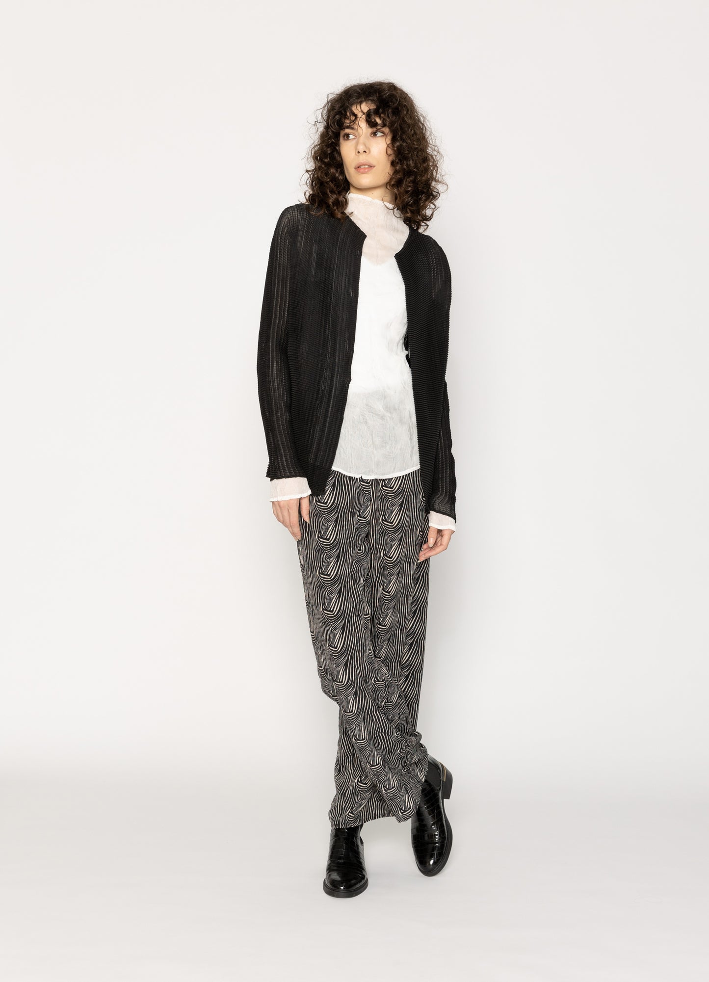 Lorrin Cardigan