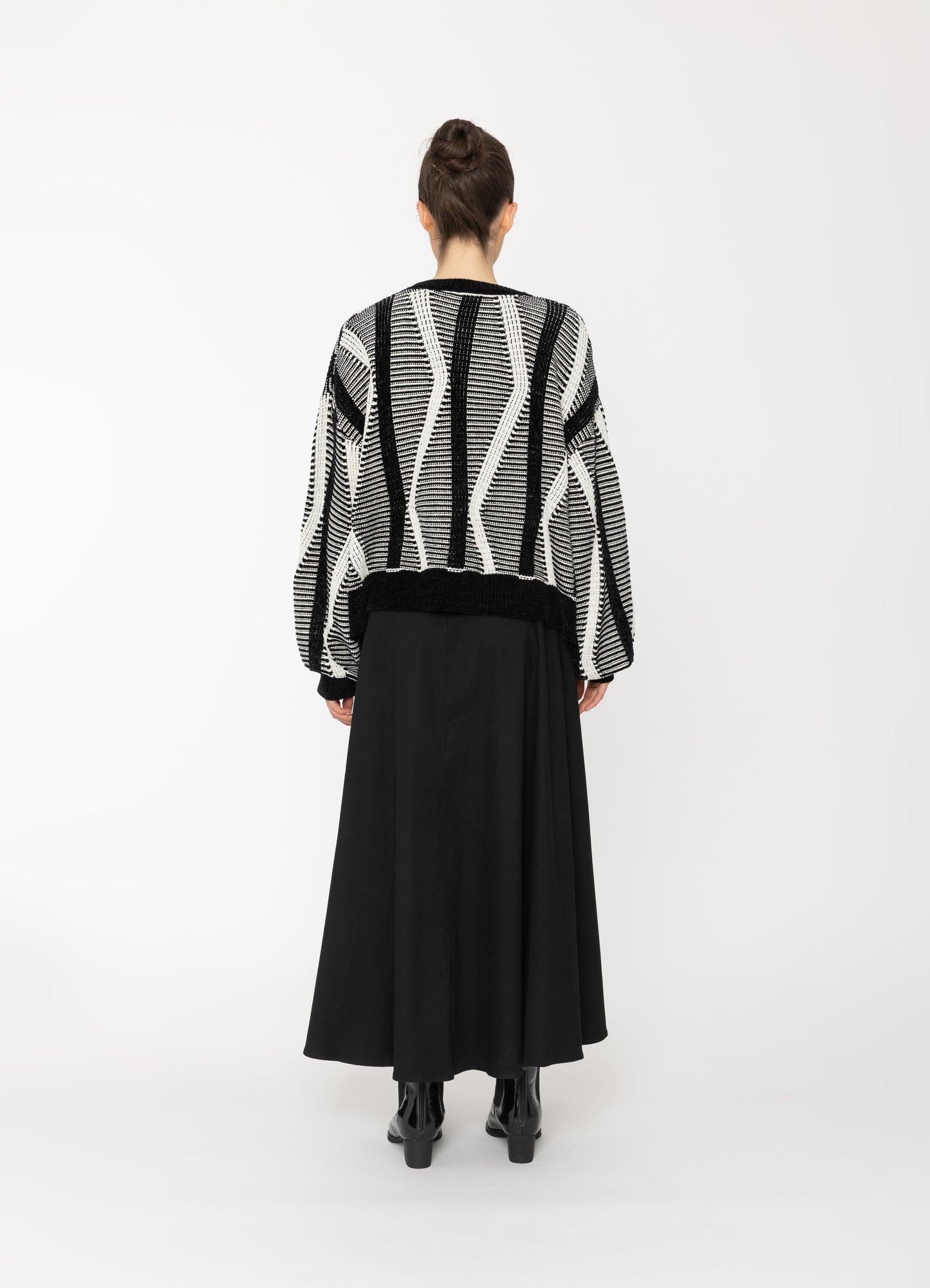 Nalu Top in Black + White Blacklist women's knitwear NZ