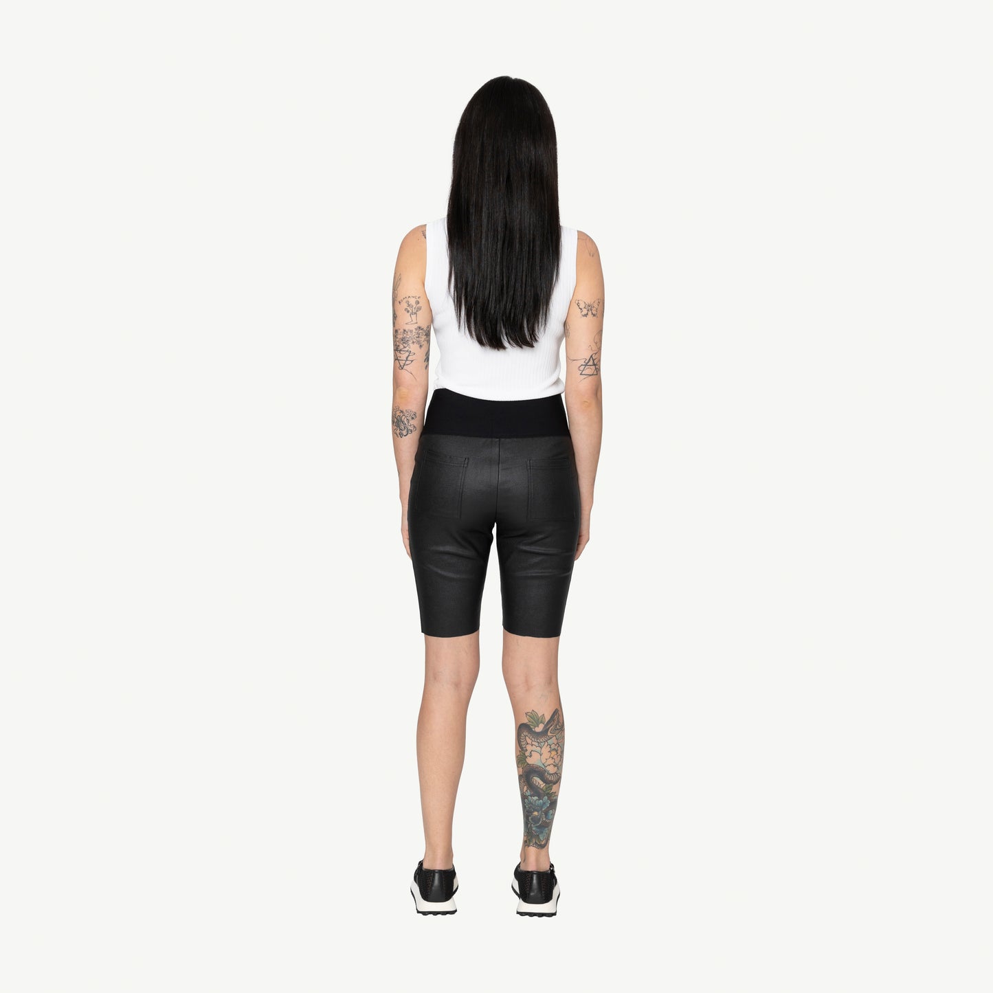 Oza Shorts