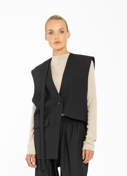 Elise Vest