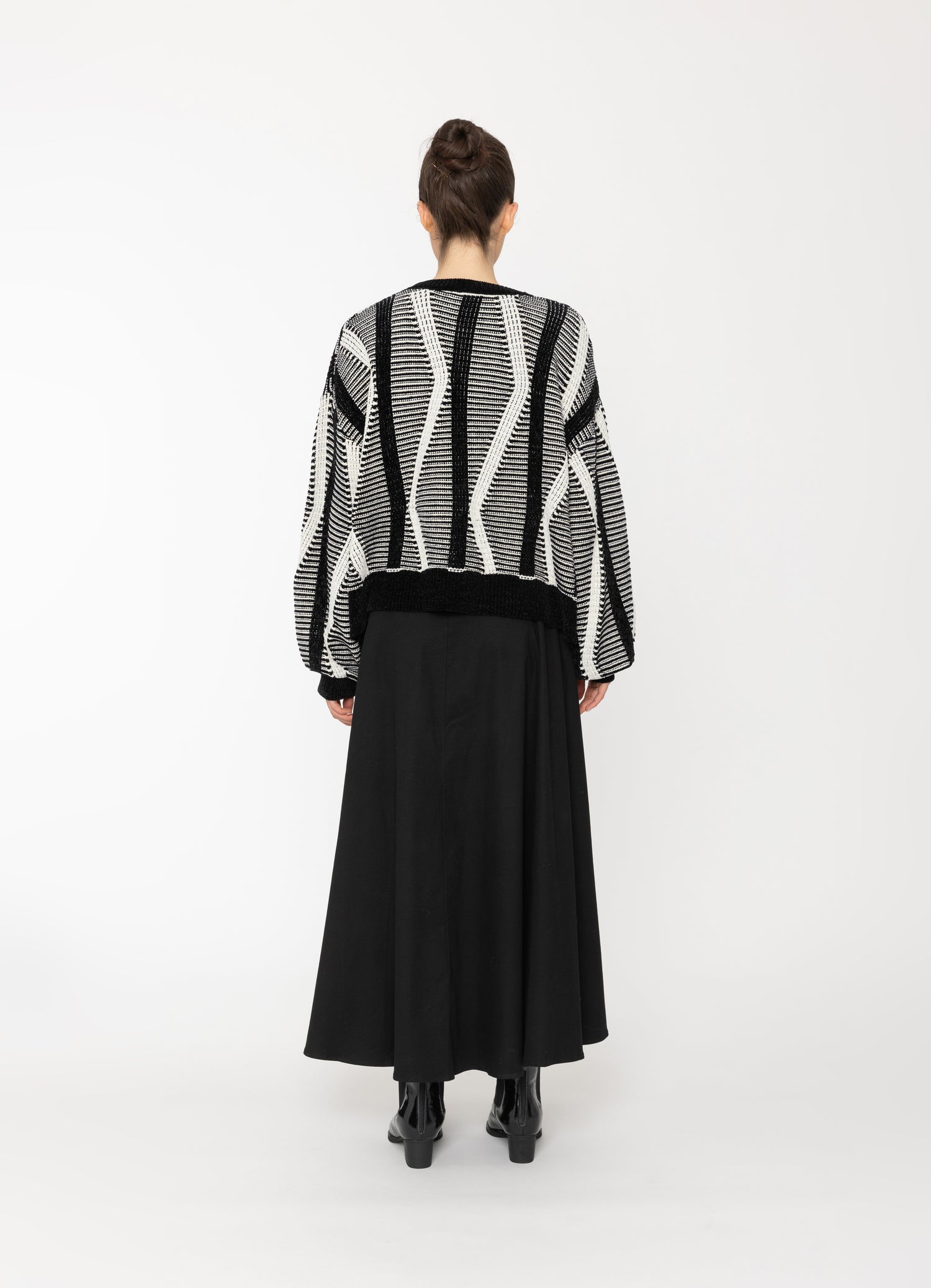 Nalu Top in Black + White Blacklist women's knitwear NZ