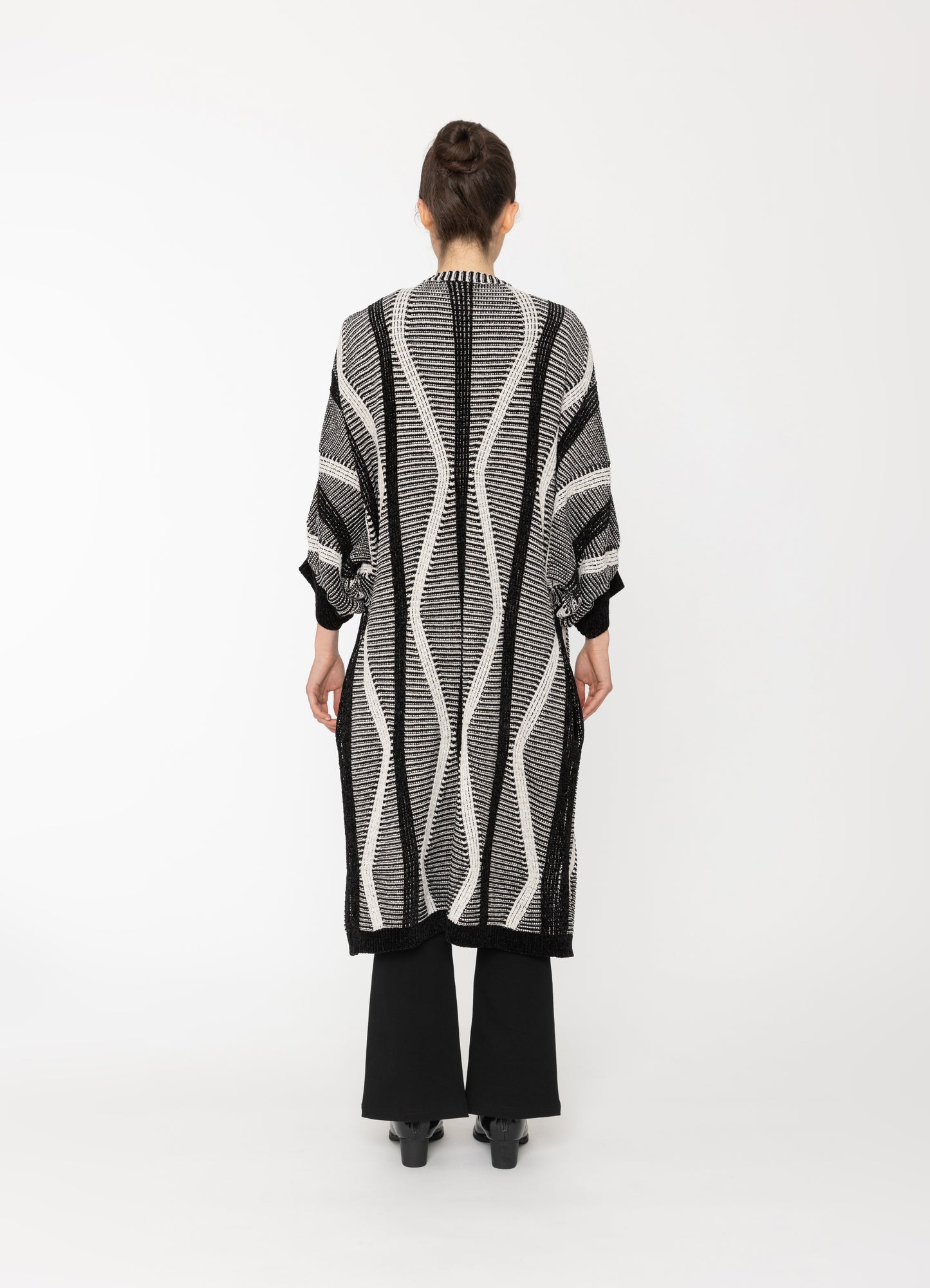 Zale Cardigan in Black + White Blacklist women's cardigan NZ