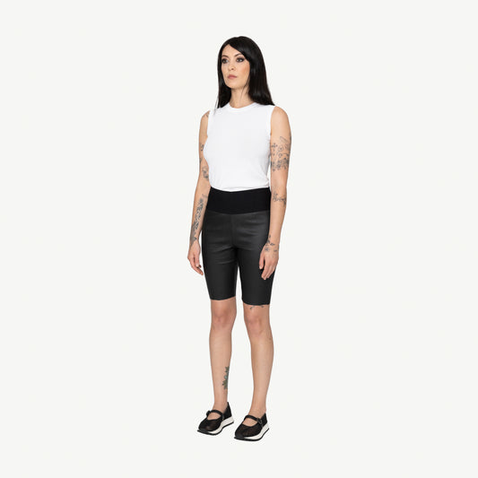 Oza Shorts