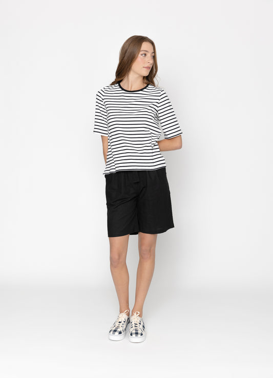 Arrow Tee